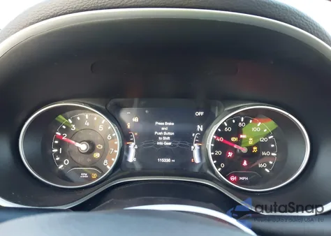 2019 Jeep Compass Latitude Fwd z USA, uszkodzony, nr VIN 3C4NJCBB9KT855353